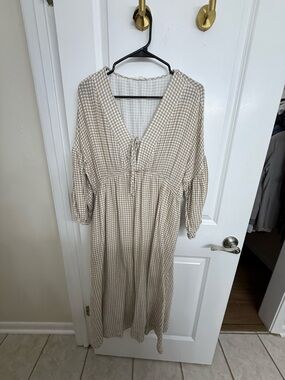Beige Gingham V-Neck Midi Dress with Tie Front